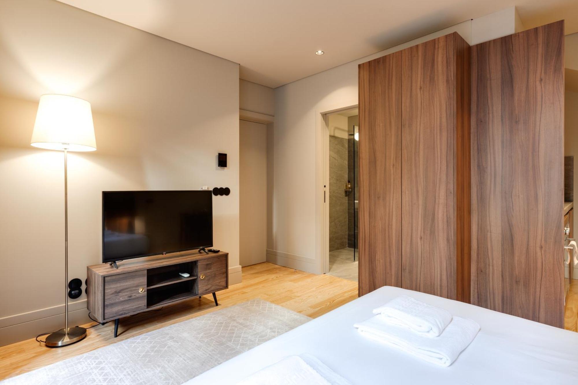 Avus M Suites And Apartments By Da'Home Porto Luaran gambar