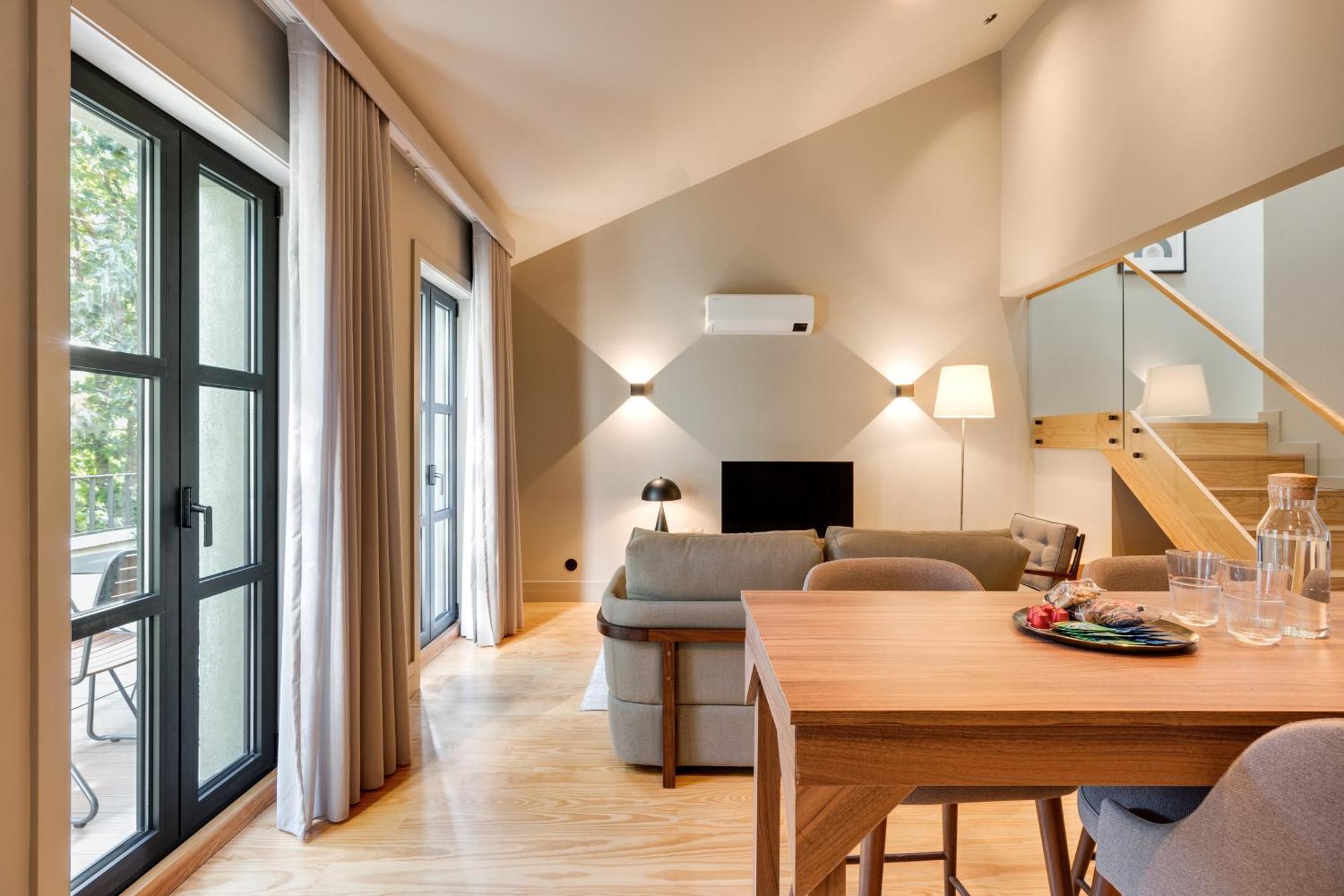 Avus M Suites And Apartments By Da'Home Porto Luaran gambar
