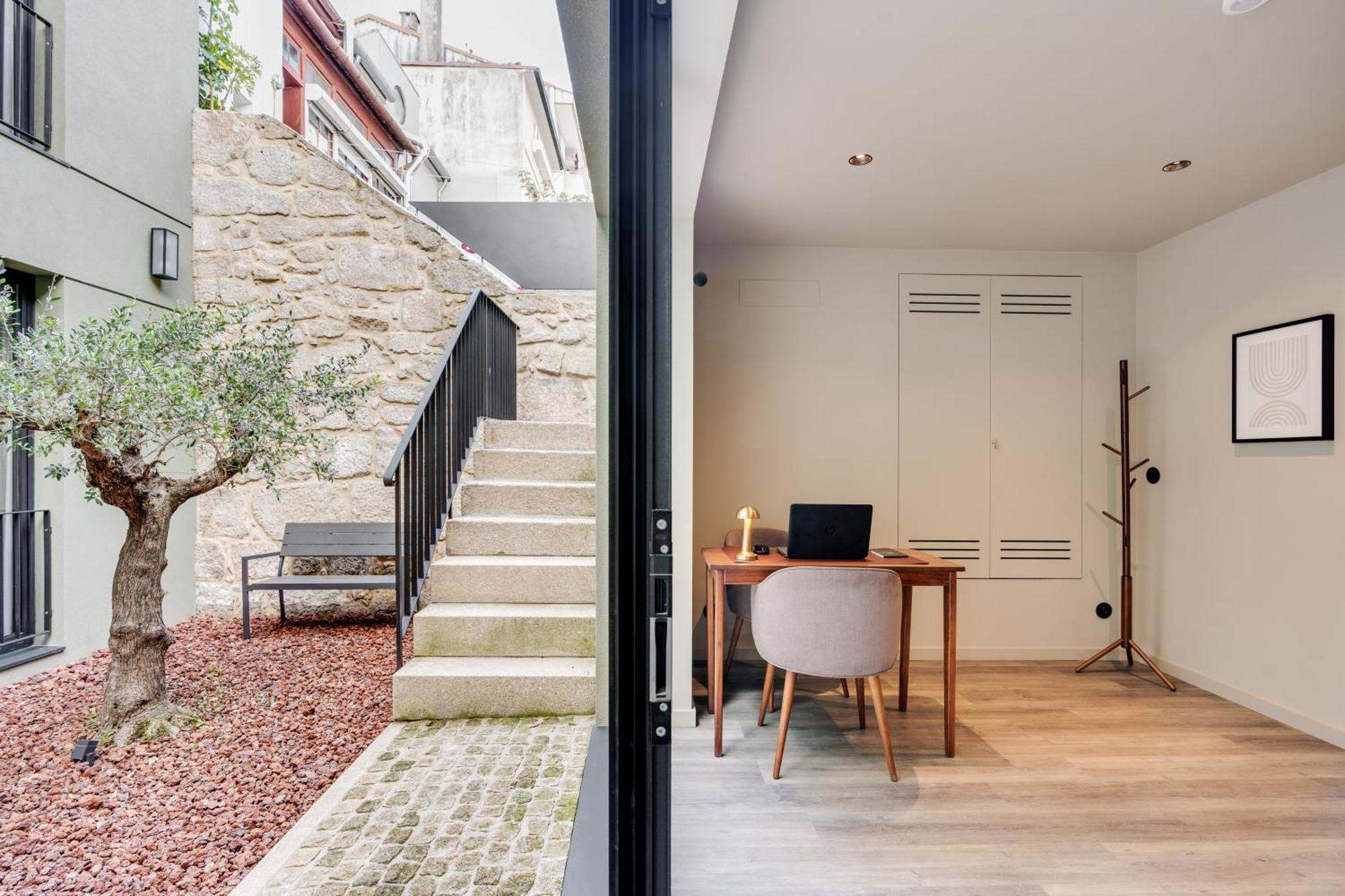 Avus M Suites And Apartments By Da'Home Porto Luaran gambar
