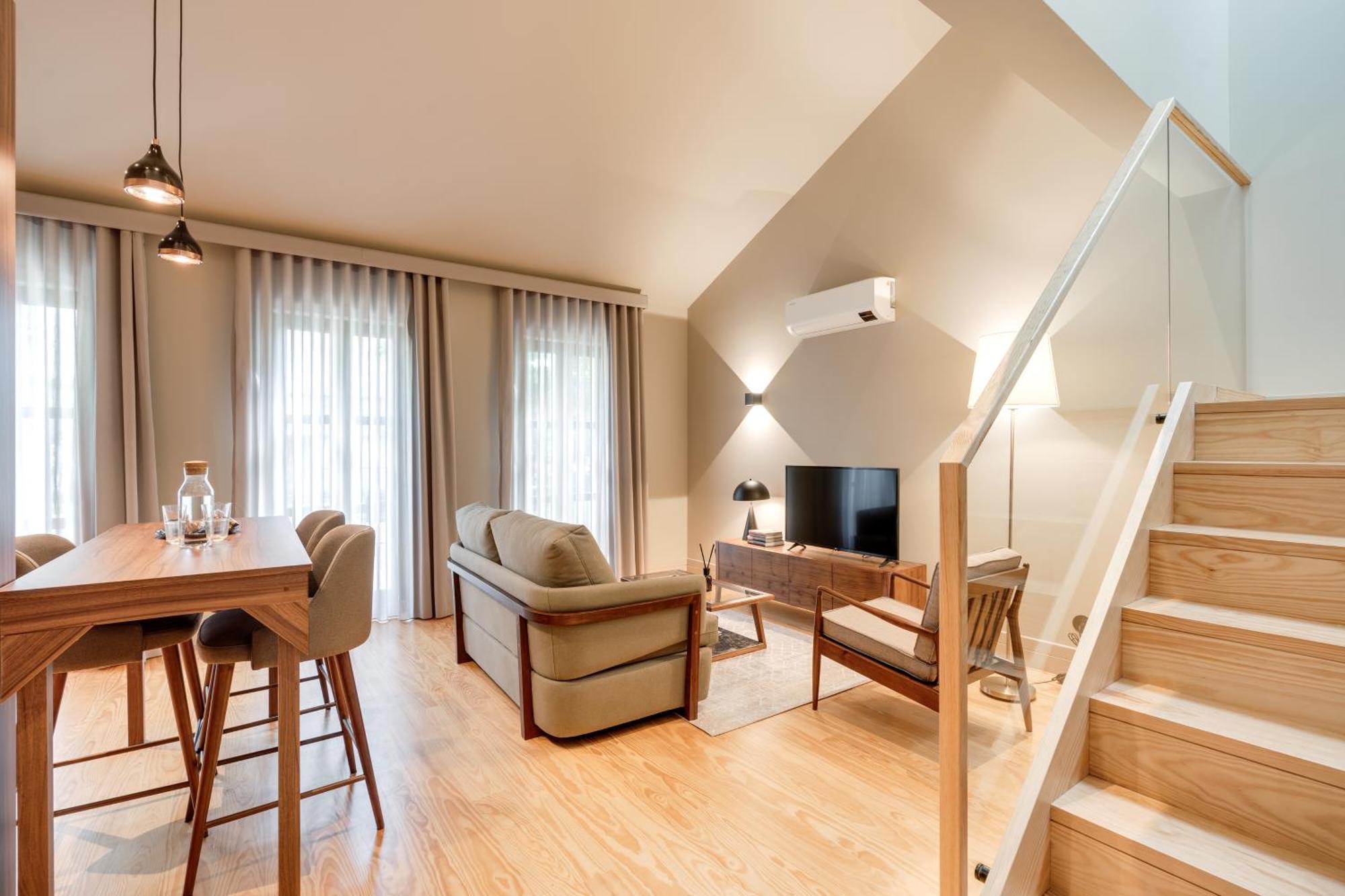 Avus M Suites And Apartments By Da'Home Porto Luaran gambar