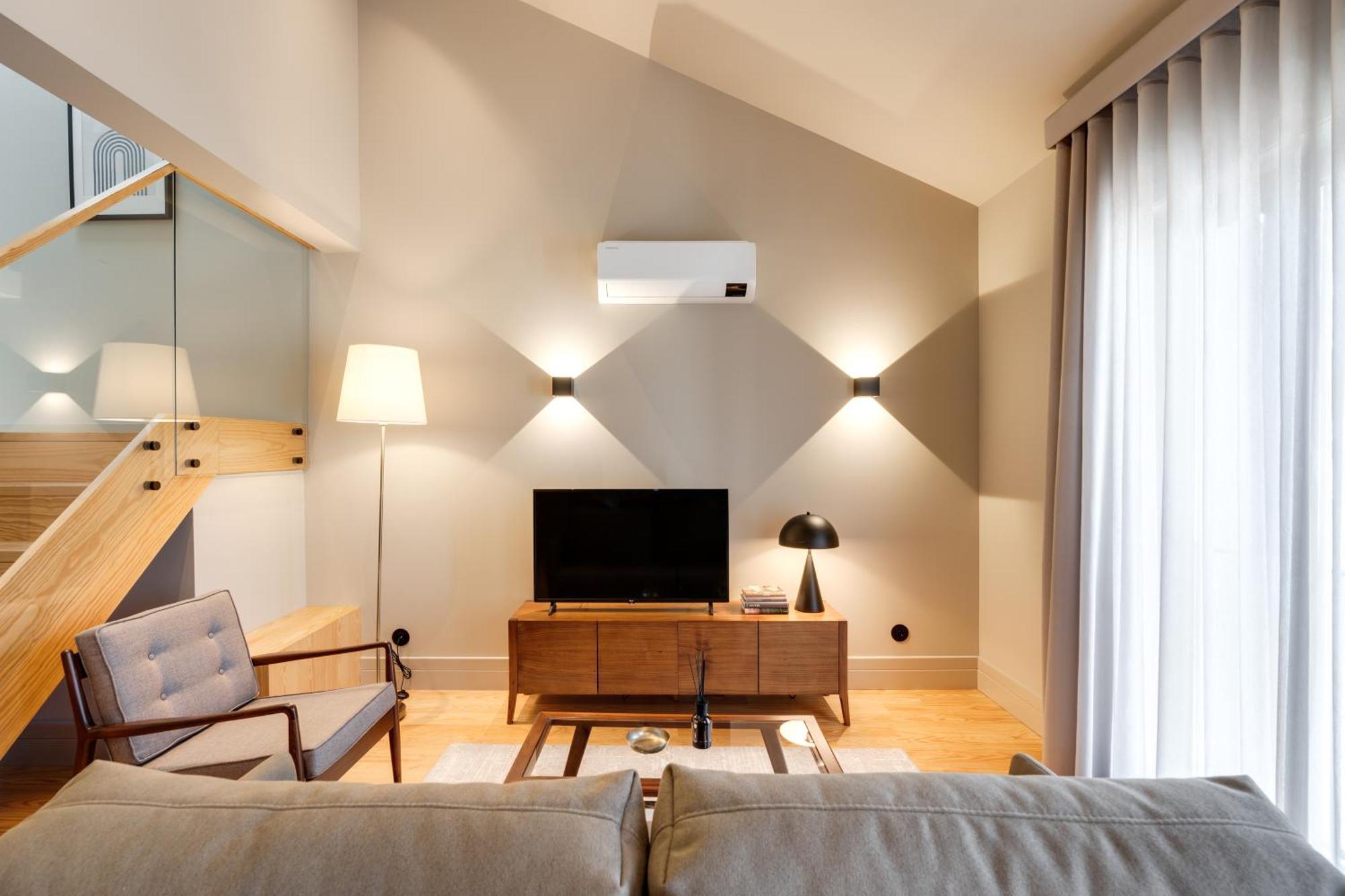 Avus M Suites And Apartments By Da'Home Porto Luaran gambar